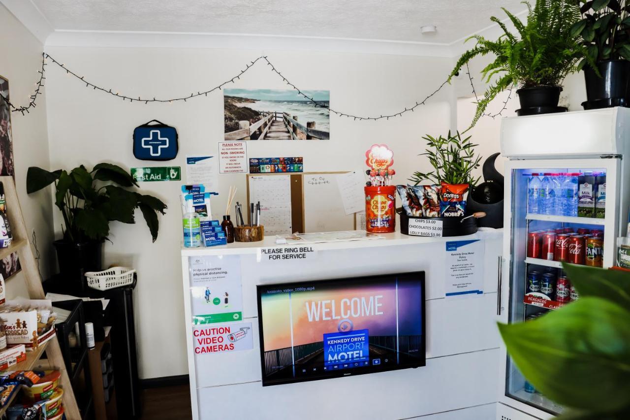 Kennedy Drive Airport Motel 트위드헤즈 외부 사진